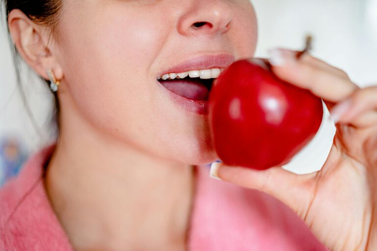 Alimentos prohibidos con carillas: qué no comer (lista real)